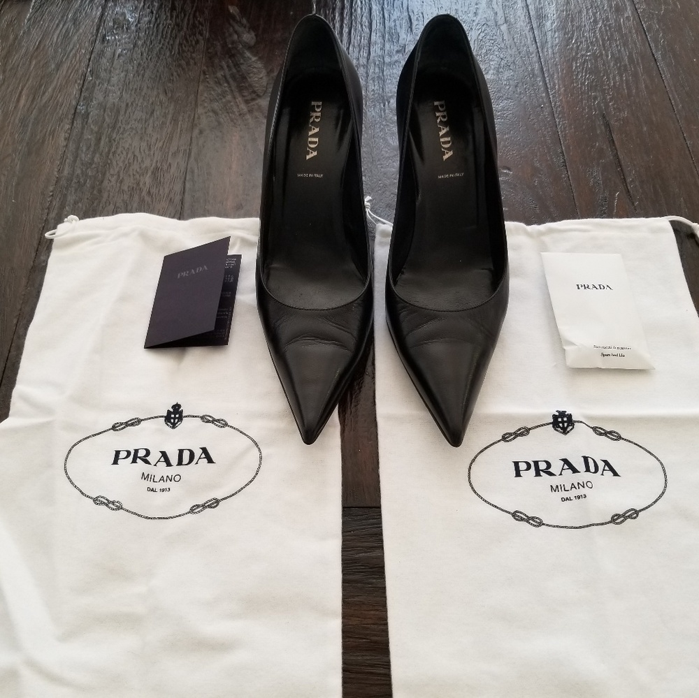 Vintage Authentic Prada Pumps